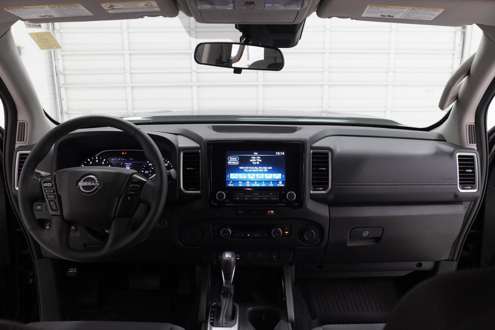 Used 2024 Nissan Frontier SV w/ SV Convenience Package image 35