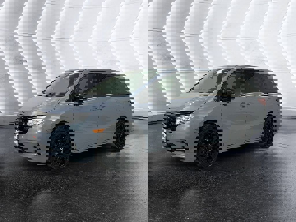 Used 2023 Honda Odyssey Sport image 3