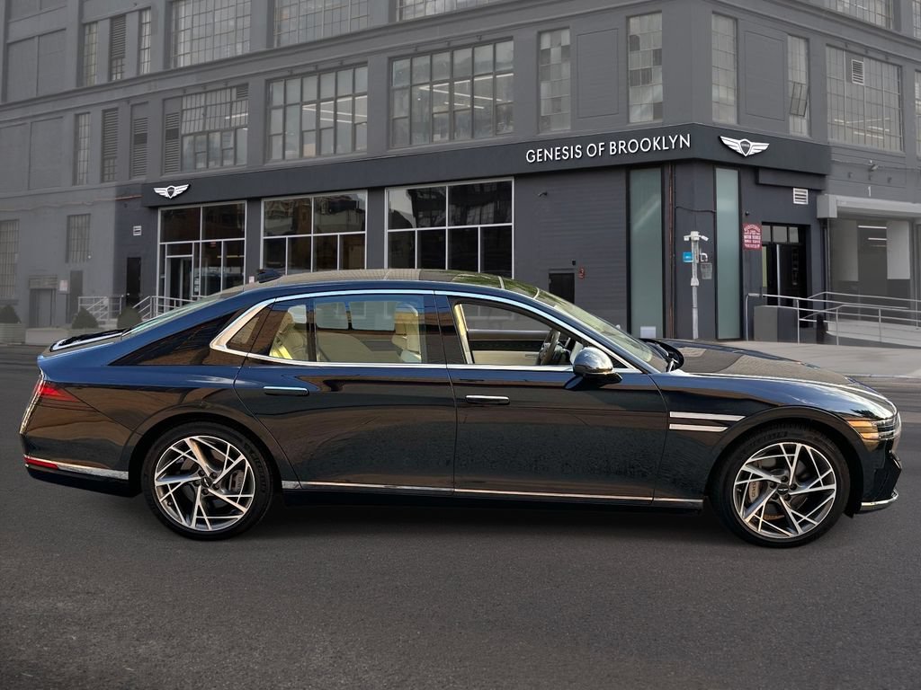 Used 2023 Genesis G90 3.5T AWD/4WD image 6