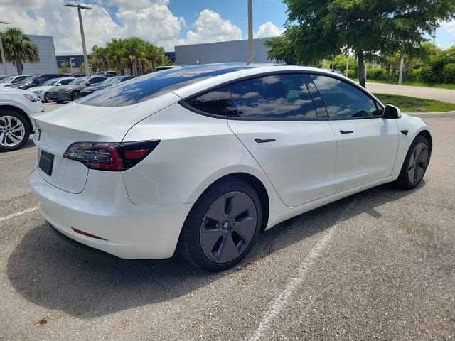 Used 2023 Tesla Model 3 Standard Range RWD image 7