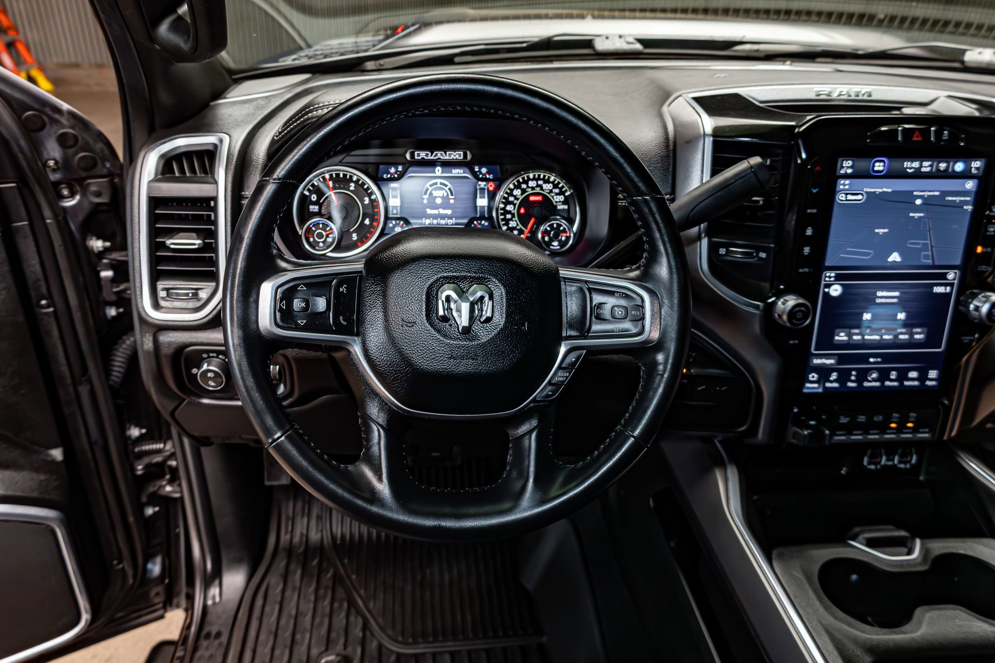 Used 2023 RAM 3500 Laramie image 18