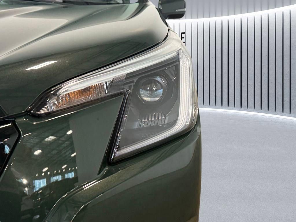 Used 2023 Subaru Forester Limited image 17
