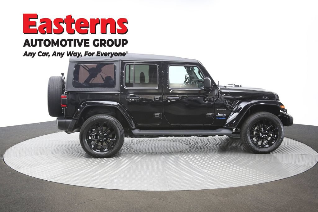 Used 2021 Jeep Wrangler Unlimited Sahara w/ Cold Weather Group AWD/4WD image 45