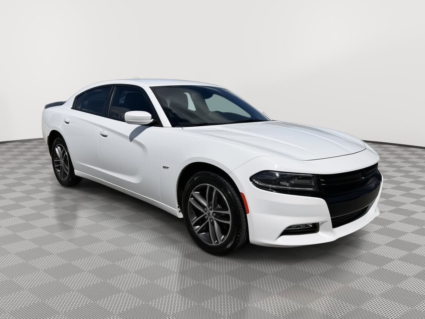 Used 2018 Dodge Charger GT AWD/4WD image 9