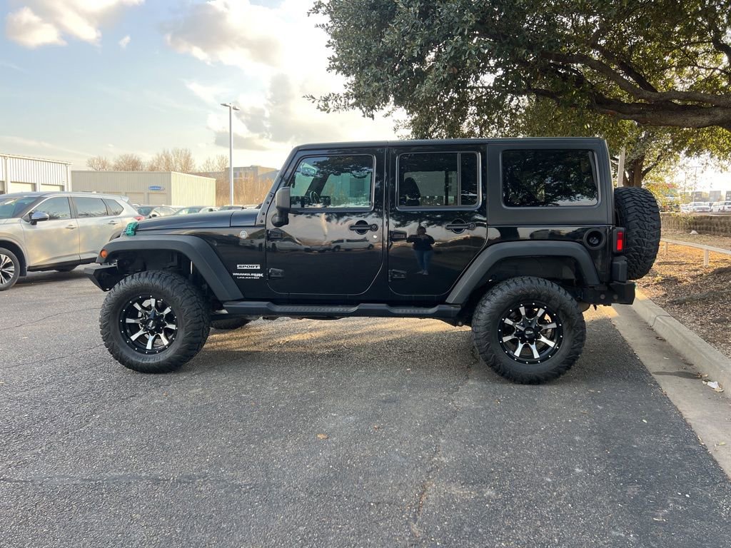 Used 2018 Jeep Wrangler Unlimited Sport S image 4