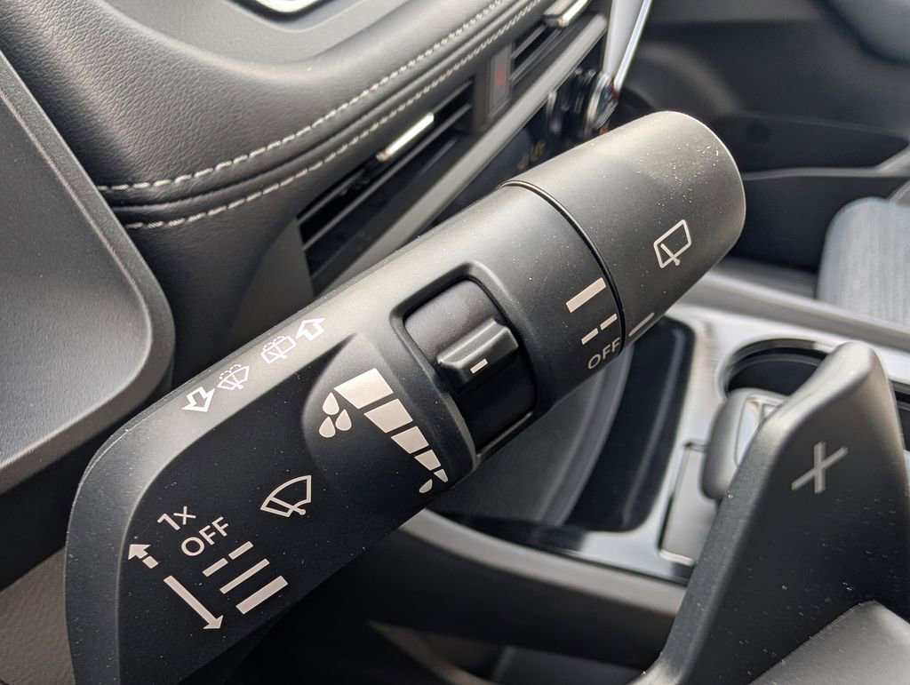 Used 2023 Nissan Rogue SV AWD/4WD image 27