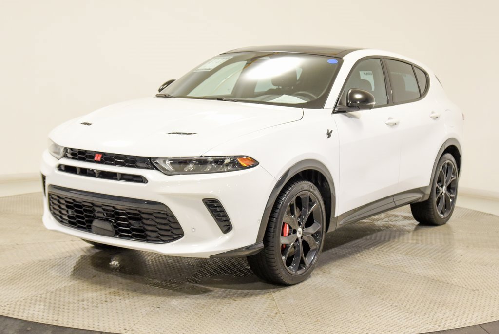 Used 2024 Dodge Hornet R/T image 6