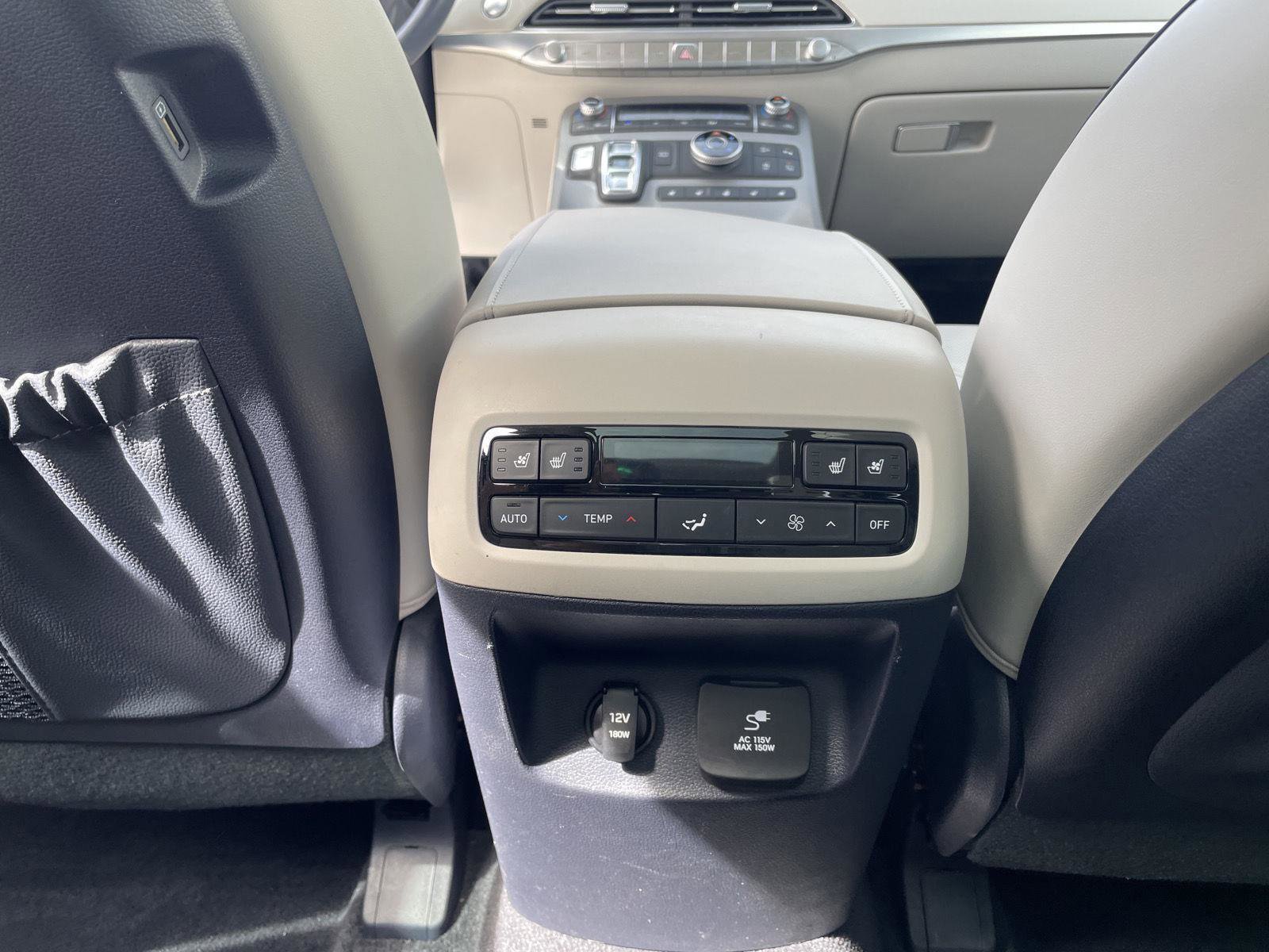 Used 2022 Hyundai Palisade Calligraphy w/ Cargo Package image 25