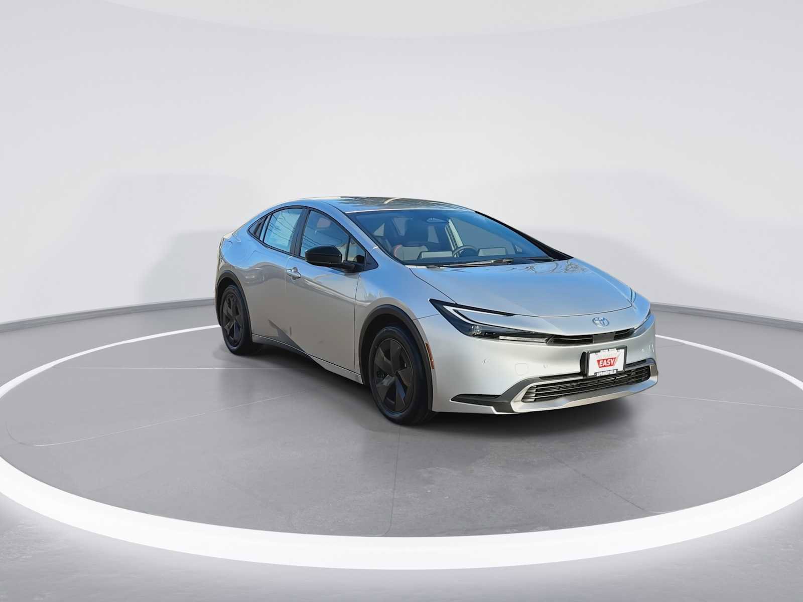 New 2026 Toyota Prius Plug-In Hybrid image 2