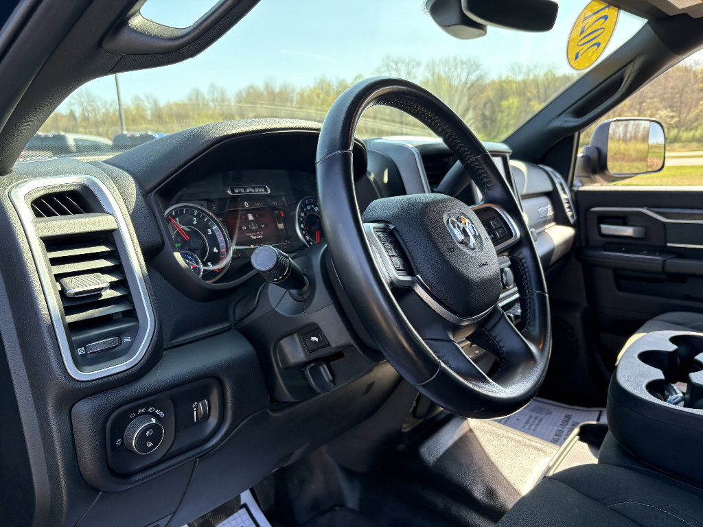 Used 2021 RAM 2500 Big Horn w/ Level 2 Equipment Group image 29