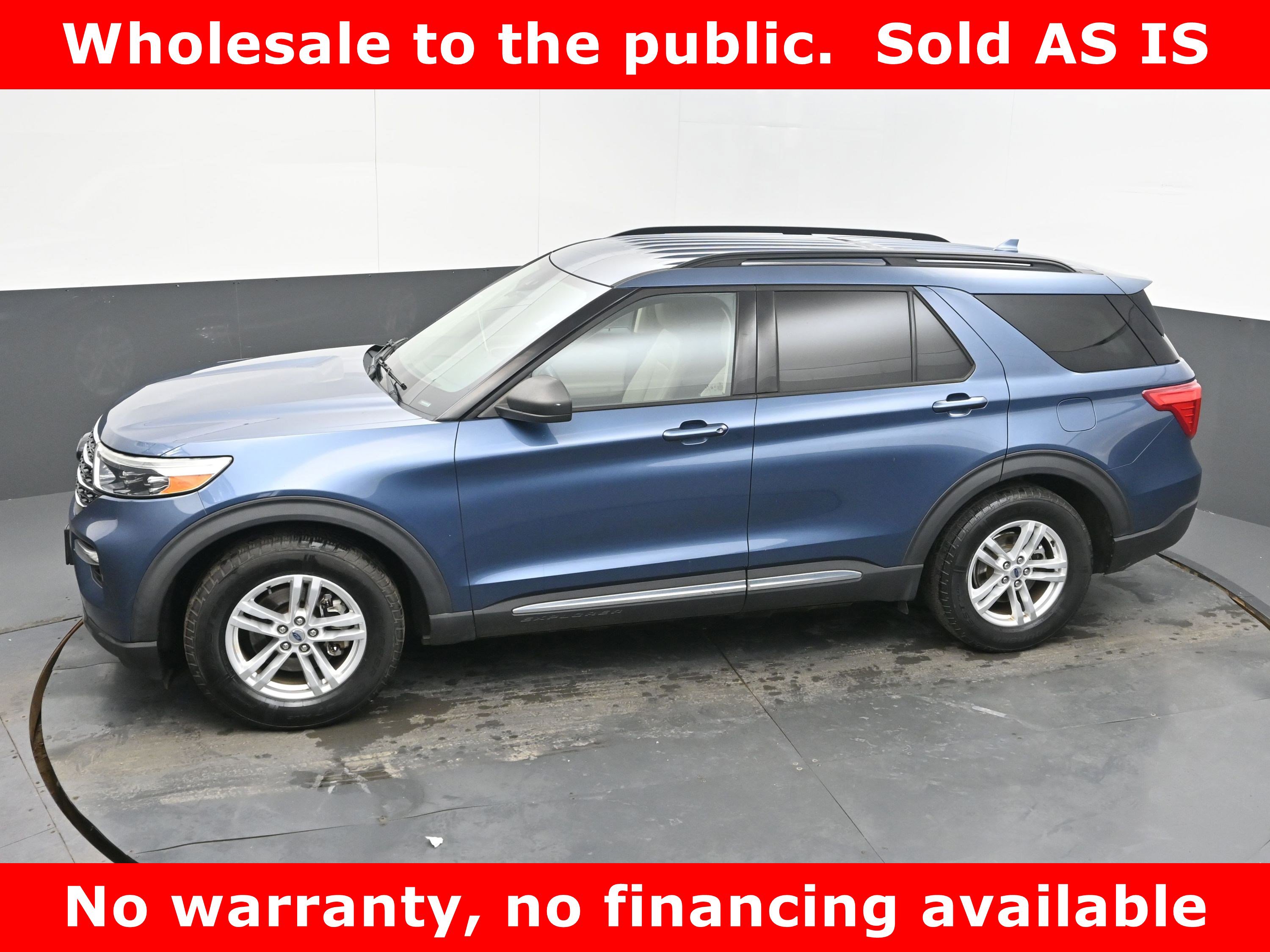Used 2020 Ford Explorer XLT w/ Equipment Group 202A image 29