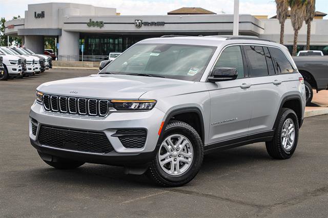 New 2025 Jeep Grand Cherokee Laredo