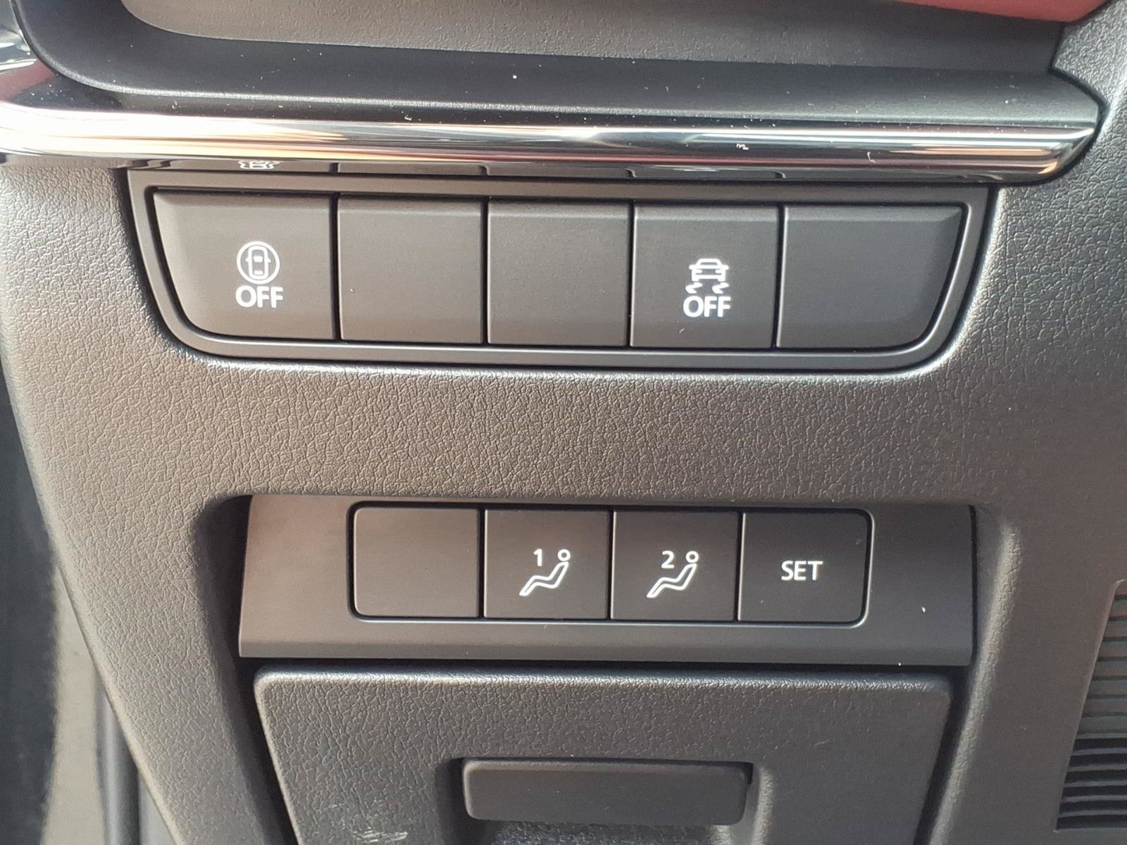 Used 2022 MAZDA MAZDA3 s AWD/4WD image 18