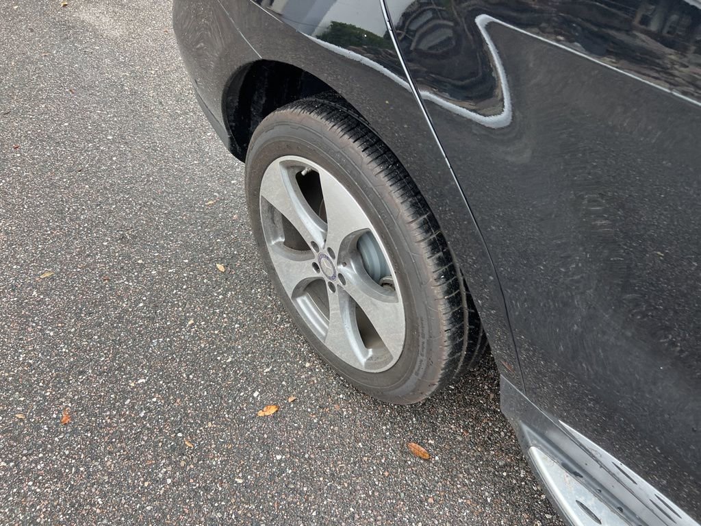 Used 2016 Mercedes-Benz GLE 350 w/ Premium Package image 13