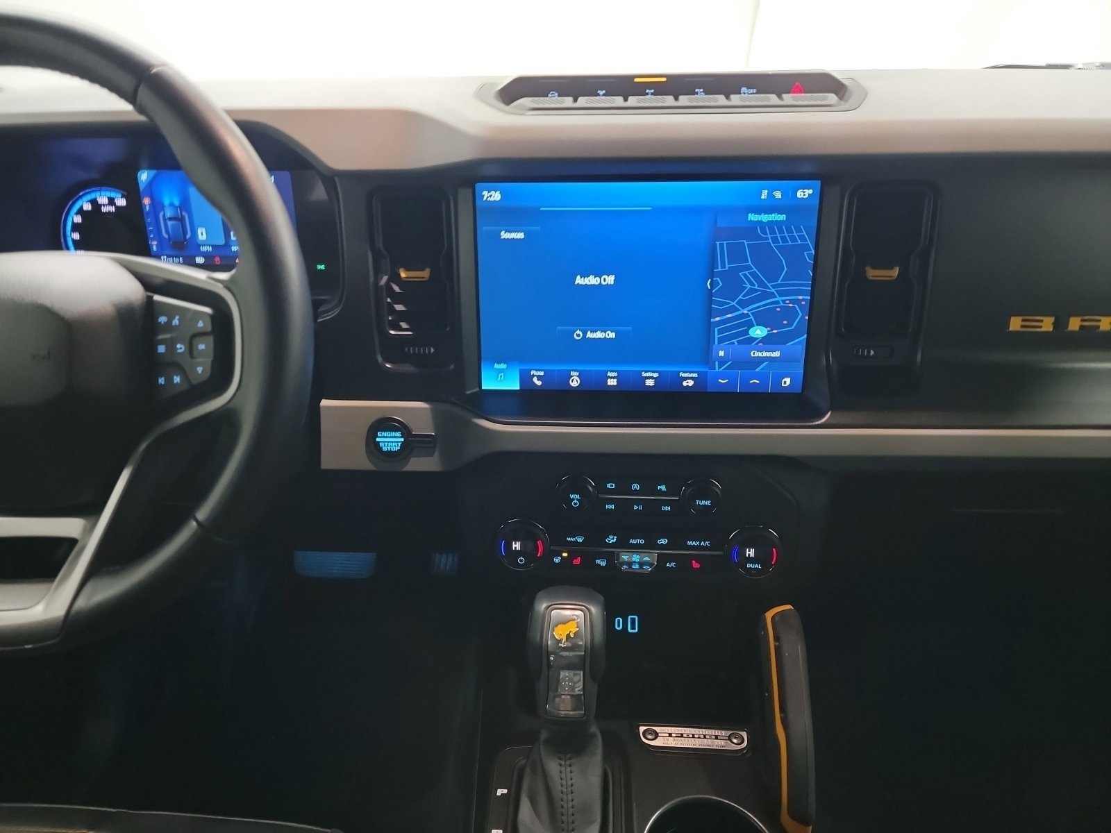 Used 2023 Ford Bronco Badlands image 20