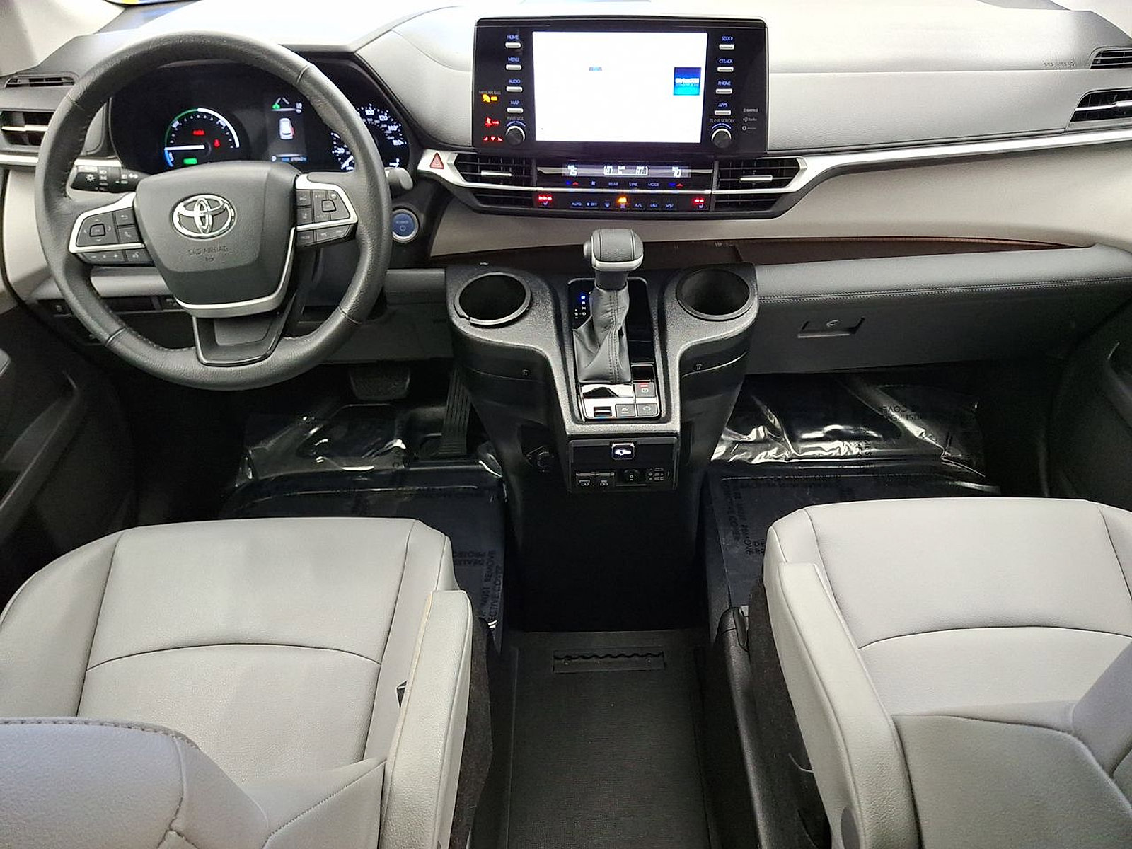 Used 2022 Toyota Sienna XLE FWD image 10