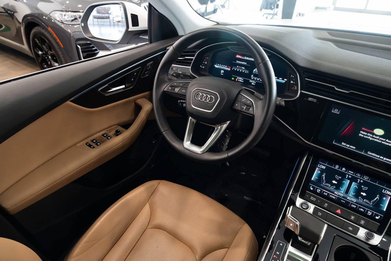 Used 2023 Audi Q8 Premium Plus w/ Premium Plus Package AWD/4WD image 9