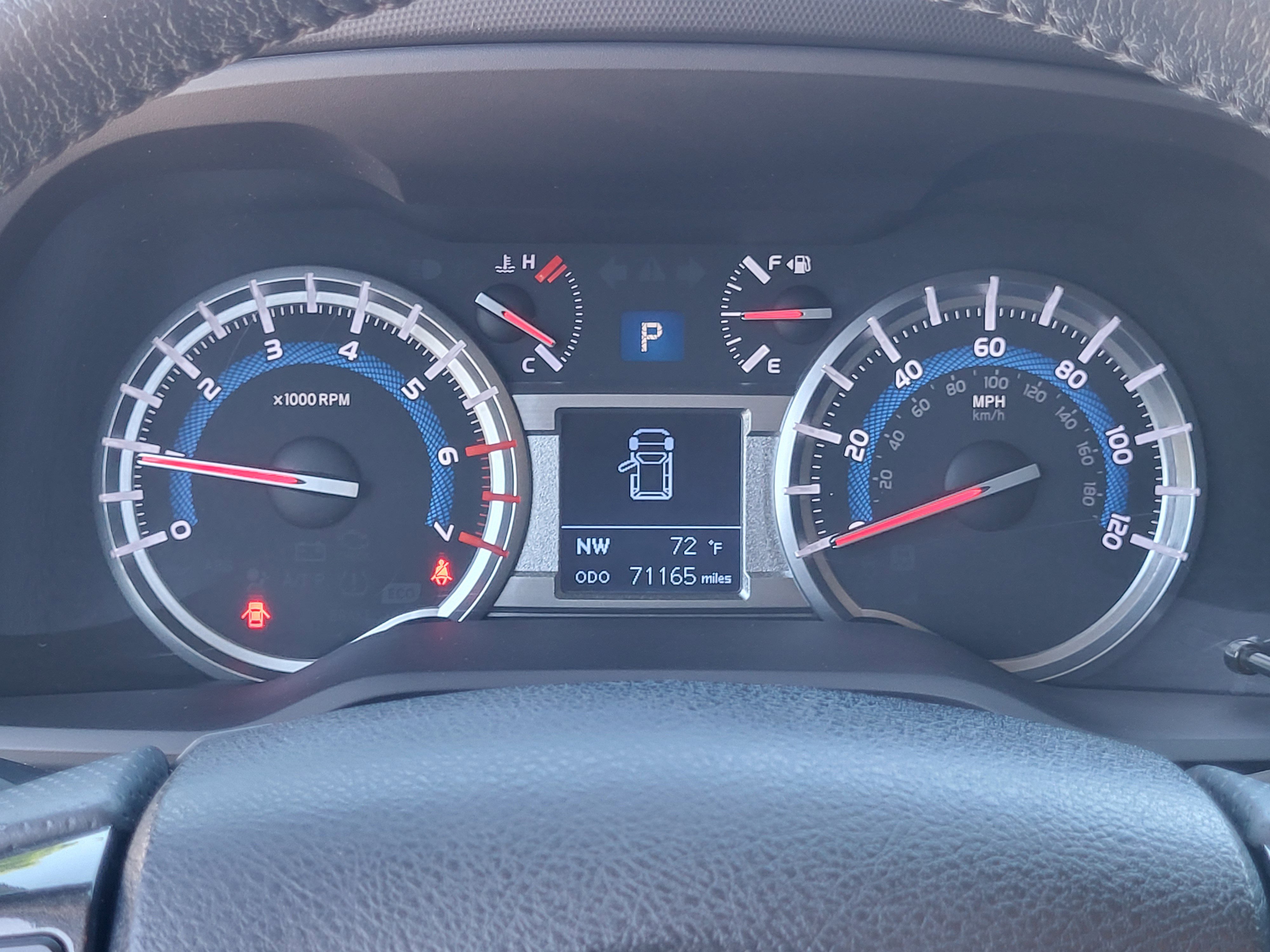 Used 2018 Toyota 4Runner TRD Off-Road Premium AWD/4WD image 13