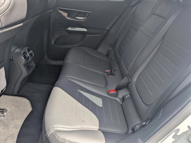 New 2026 Mercedes-Benz GLC 300 image 14