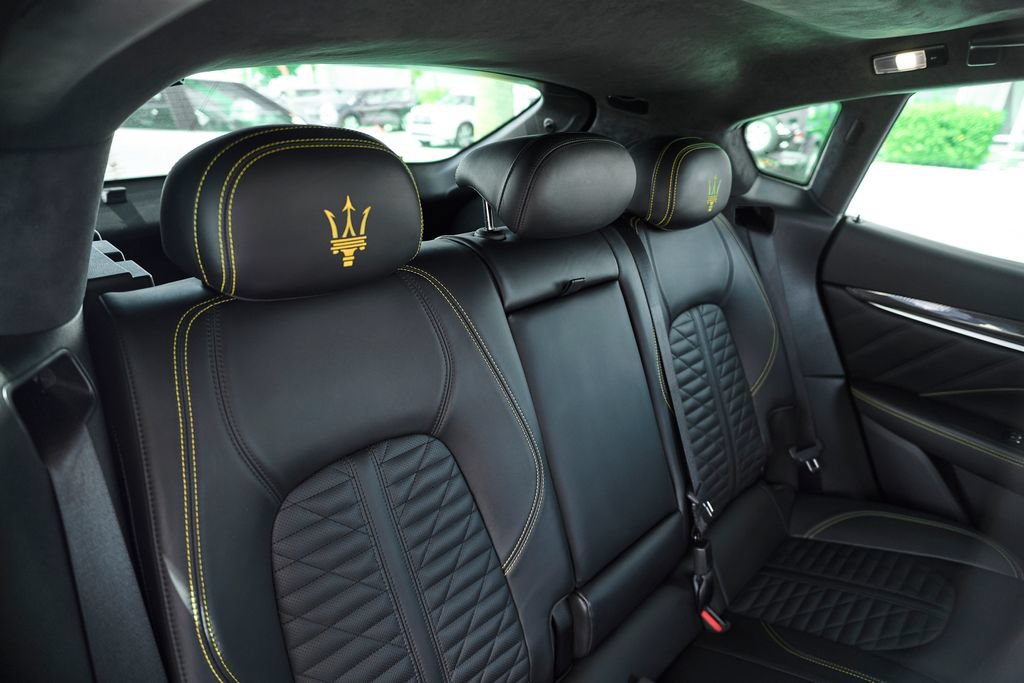 Used 2022 Maserati Levante F Tributo AWD/4WD image 43