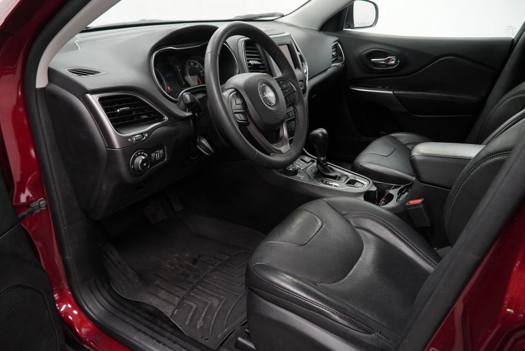 Certified 2021 Jeep Cherokee Latitude Lux AWD/4WD image 17