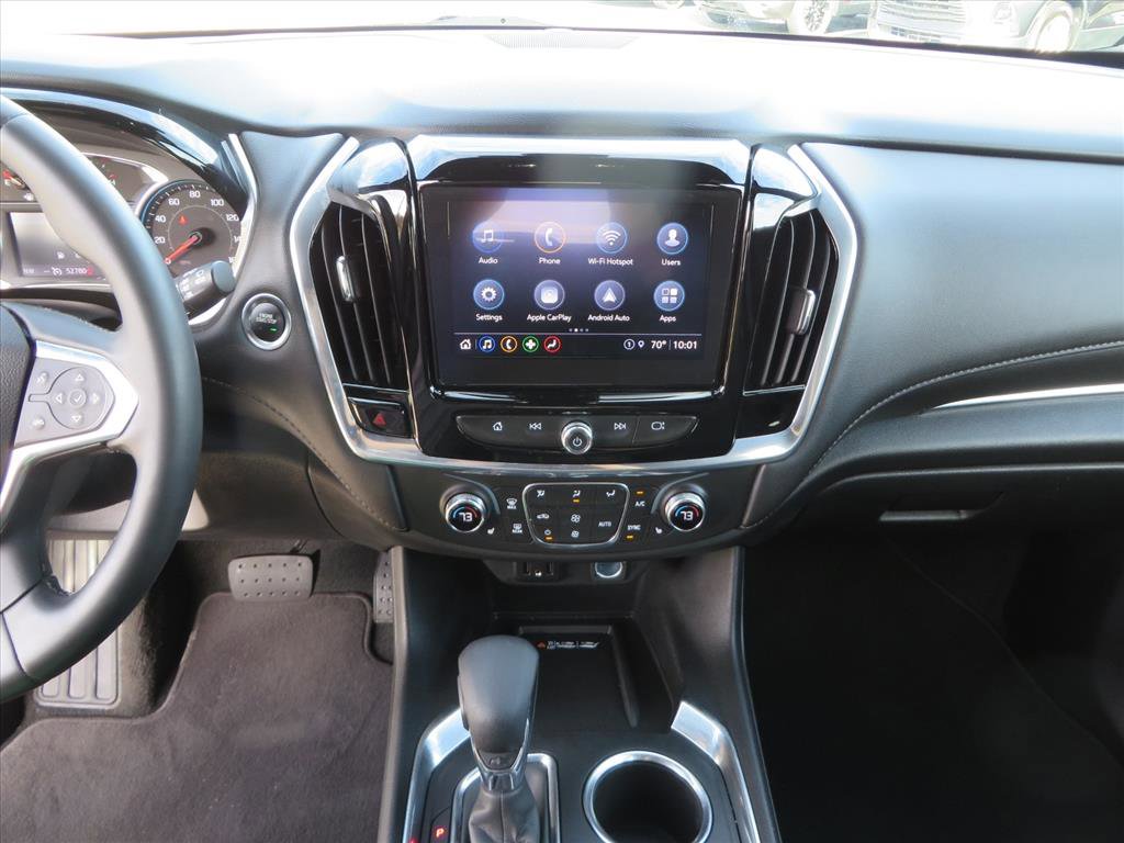 Used 2023 Chevrolet Traverse LT w/ Rear Camera Mirror Package image 20