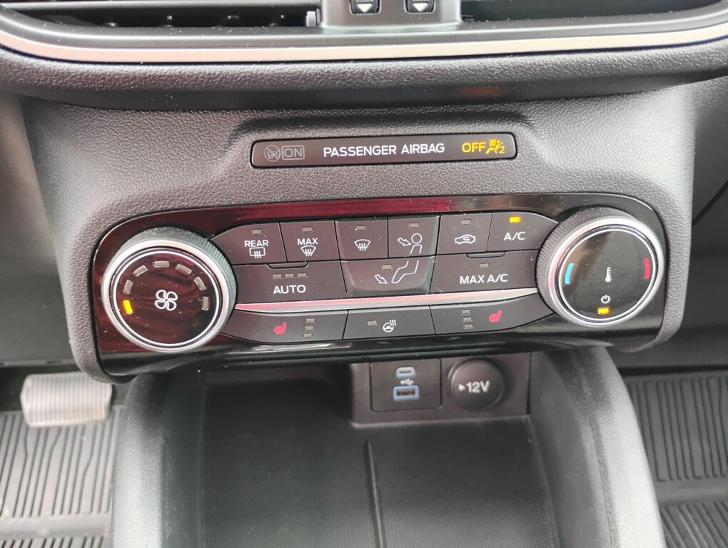 Used 2022 Ford Escape SE w/ Cold Weather Package AWD/4WD image 20