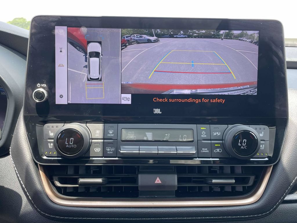 Used 2024 Toyota Grand Highlander AWD Hybrid image 37