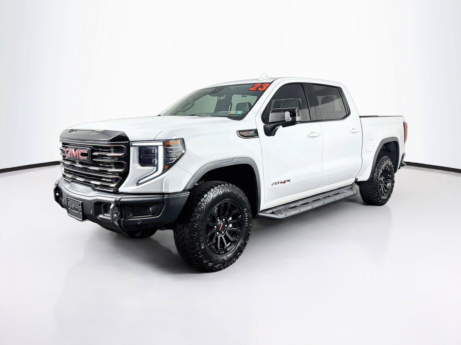 Used 2023 GMC Sierra 1500 AT4X AWD/4WD image 7