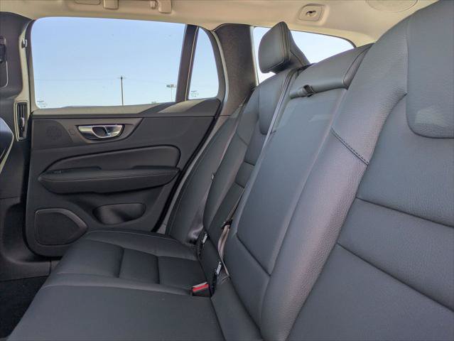 New 2026 Volvo V60 B5 Cross Country Plus w/ Protection Package Premier AWD/4WD image 12