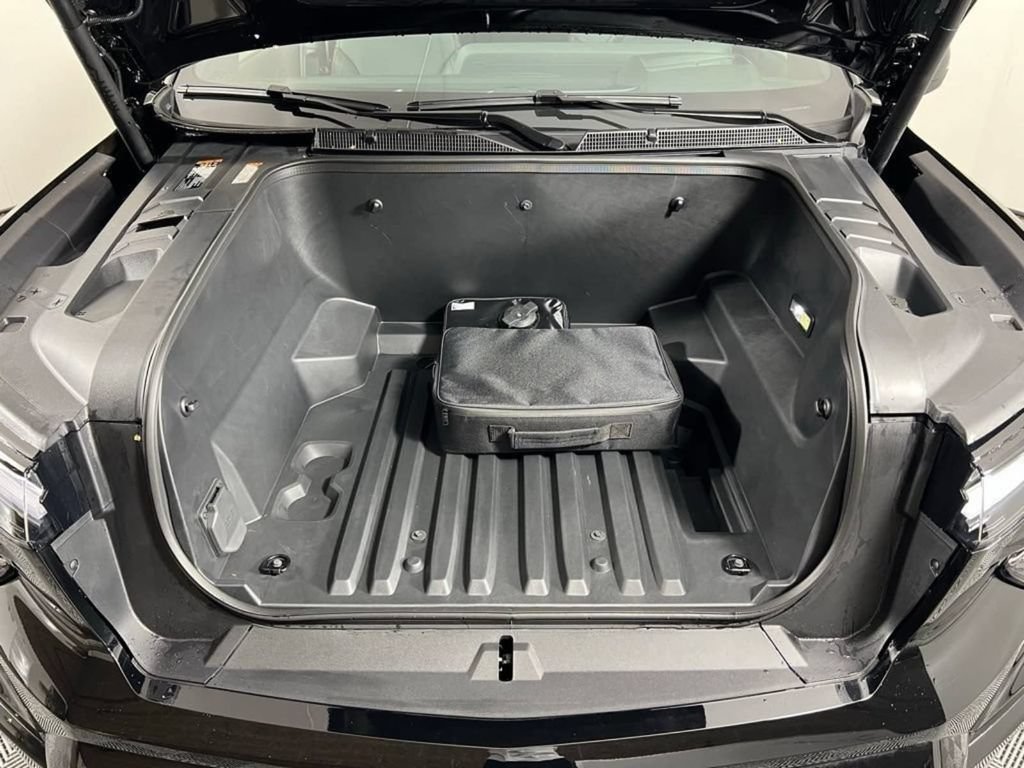 New 2024 Chevrolet Silverado EV RST AWD/4WD image 19