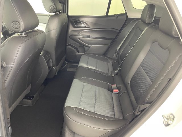 Certified 2026 Chevrolet Trax LT w/ Driver Confidence Package FWD image 15