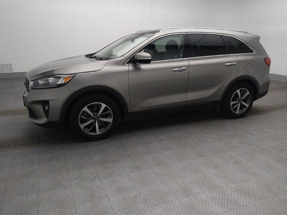 Used 2019 Kia Sorento EX w/ EX Touring Package image 2