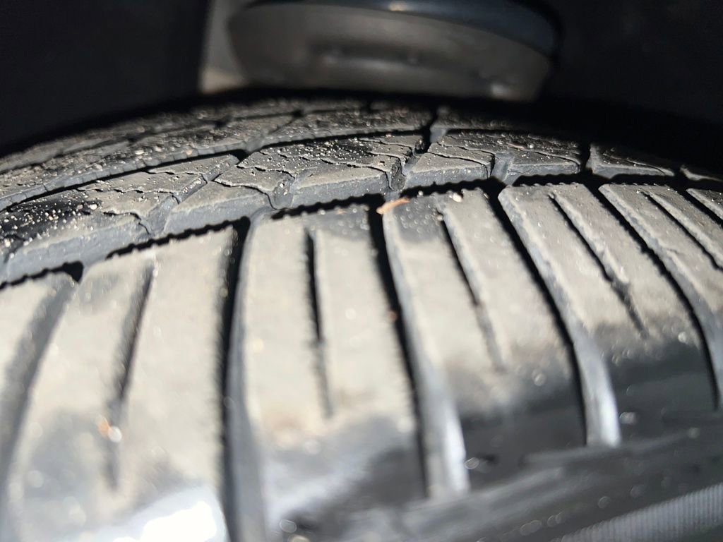 Used 2016 Chevrolet Impala LTZ w/ Enhanced Convenience Package image 31