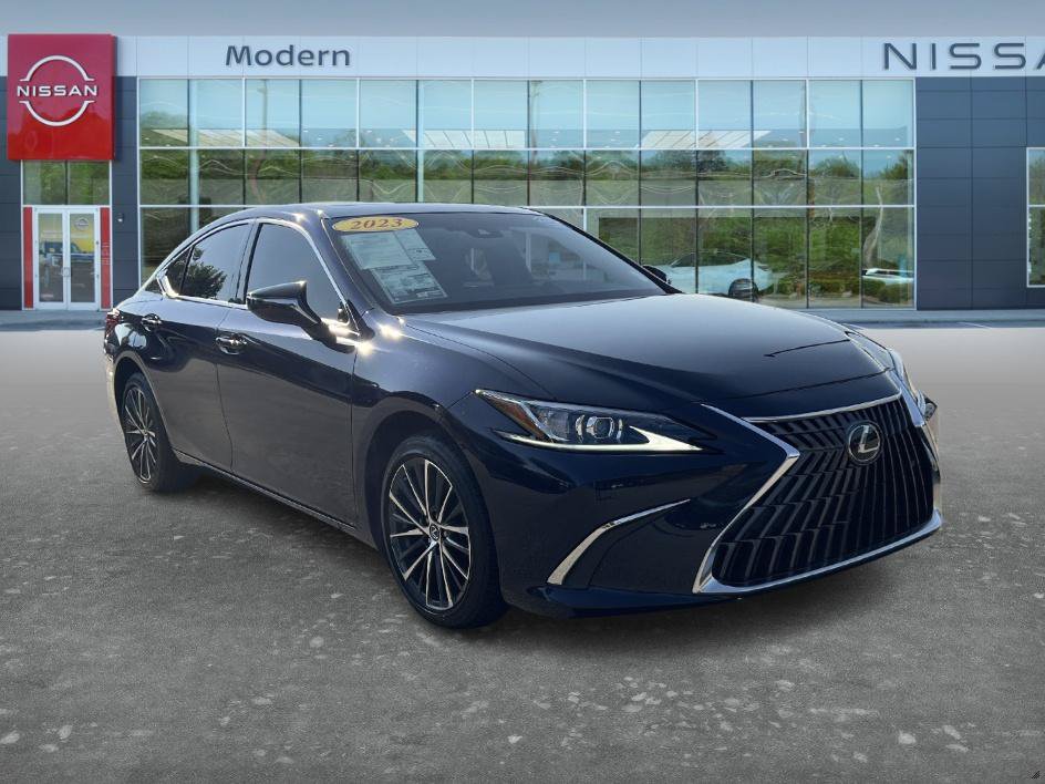 Used 2023 Lexus ES 350 w/ Premium Package FWD image 3