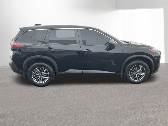 Used 2023 Nissan Rogue S image 31