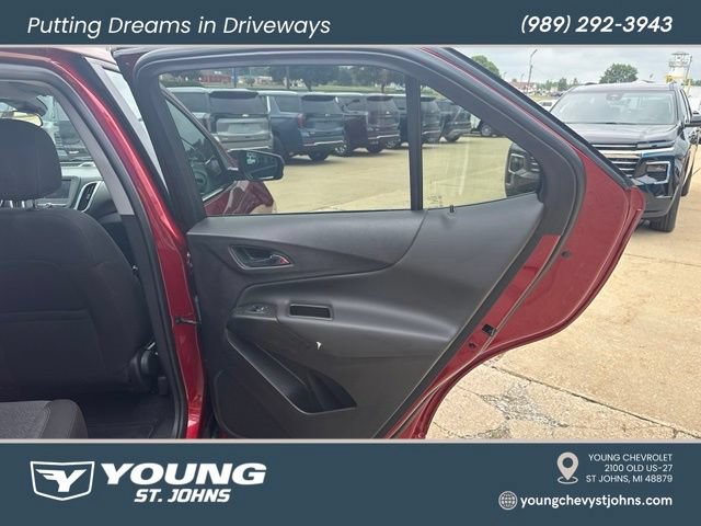 Used 2024 Chevrolet Equinox LT FWD image 15