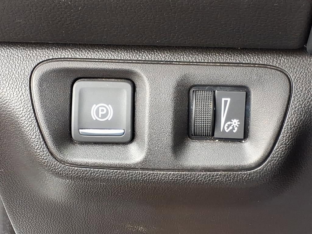 Used 2023 GMC Acadia SLE w/ Driver Convenience Package image 15