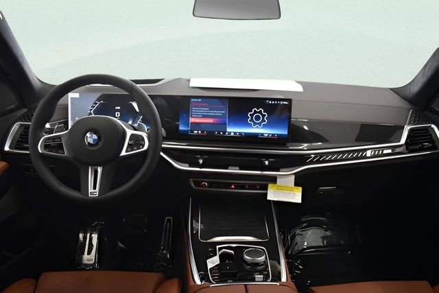 Used 2026 BMW X7 M60i AWD/4WD image 5