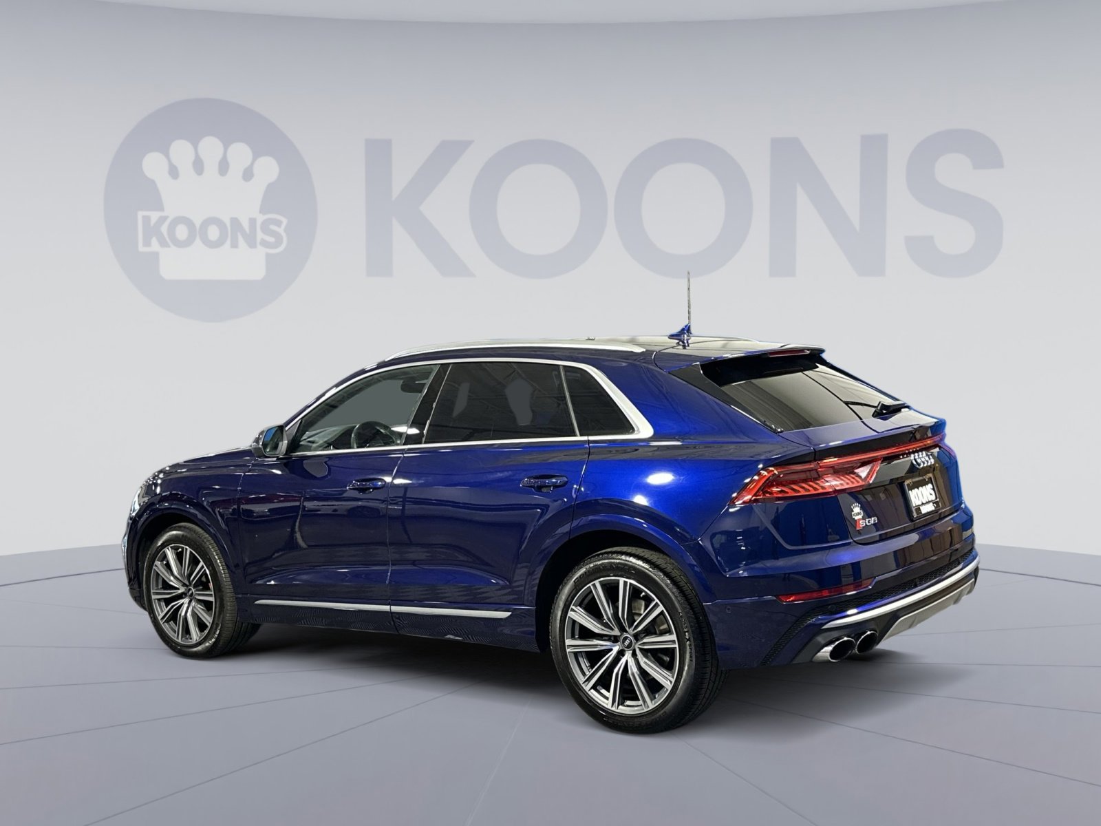 Used 2022 Audi SQ8 Prestige w/ Prestige Package image 4