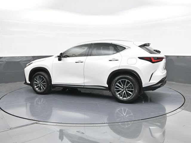 Used 2024 Lexus NX 250 FWD w/ Towing Package (2000 Lbs) image 5