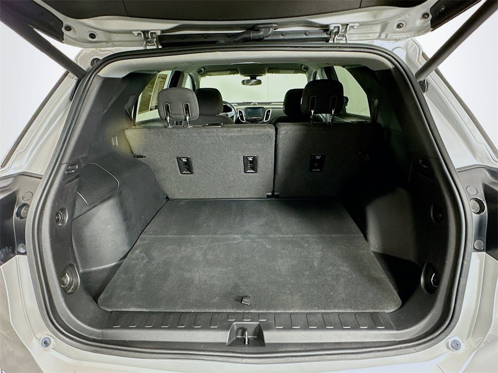 Used 2018 Chevrolet Equinox LT image 24