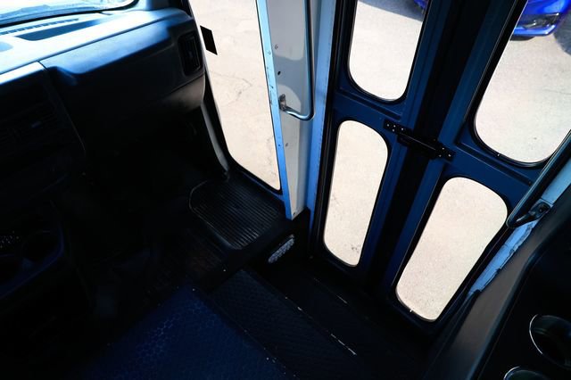 Used 2010 Chevrolet Express 3500 w/ School Bus Package image 19