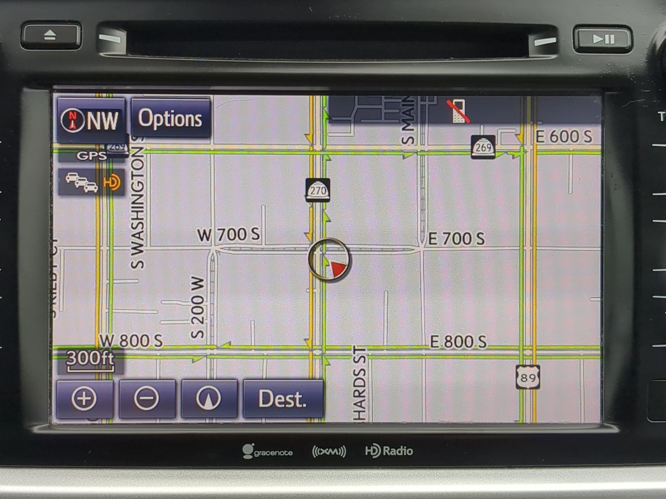 Used 2019 Toyota Highlander SE image 25