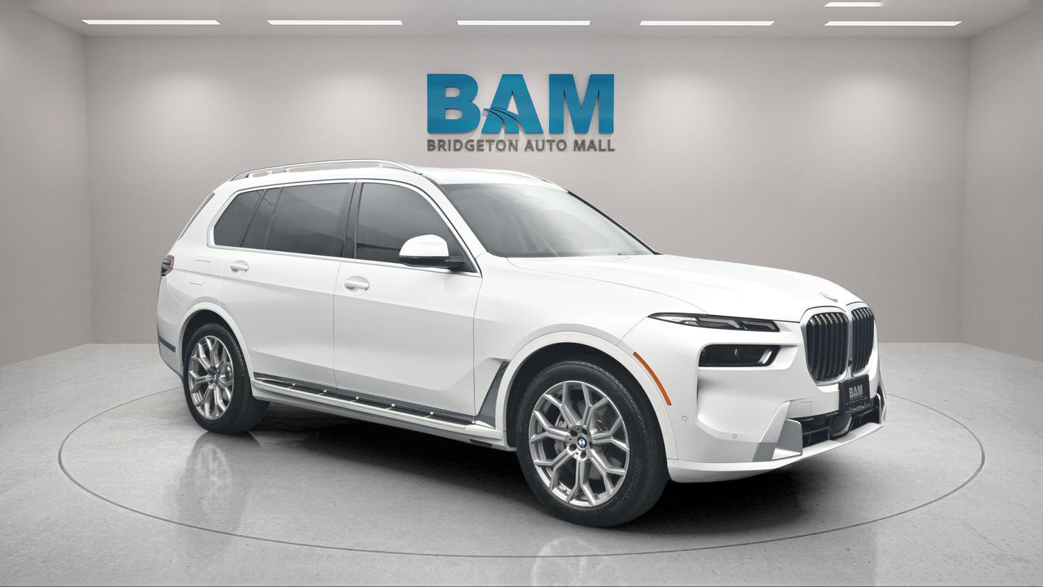 Used 2024 BMW X7 xDrive40i w/ Climate Comfort Package