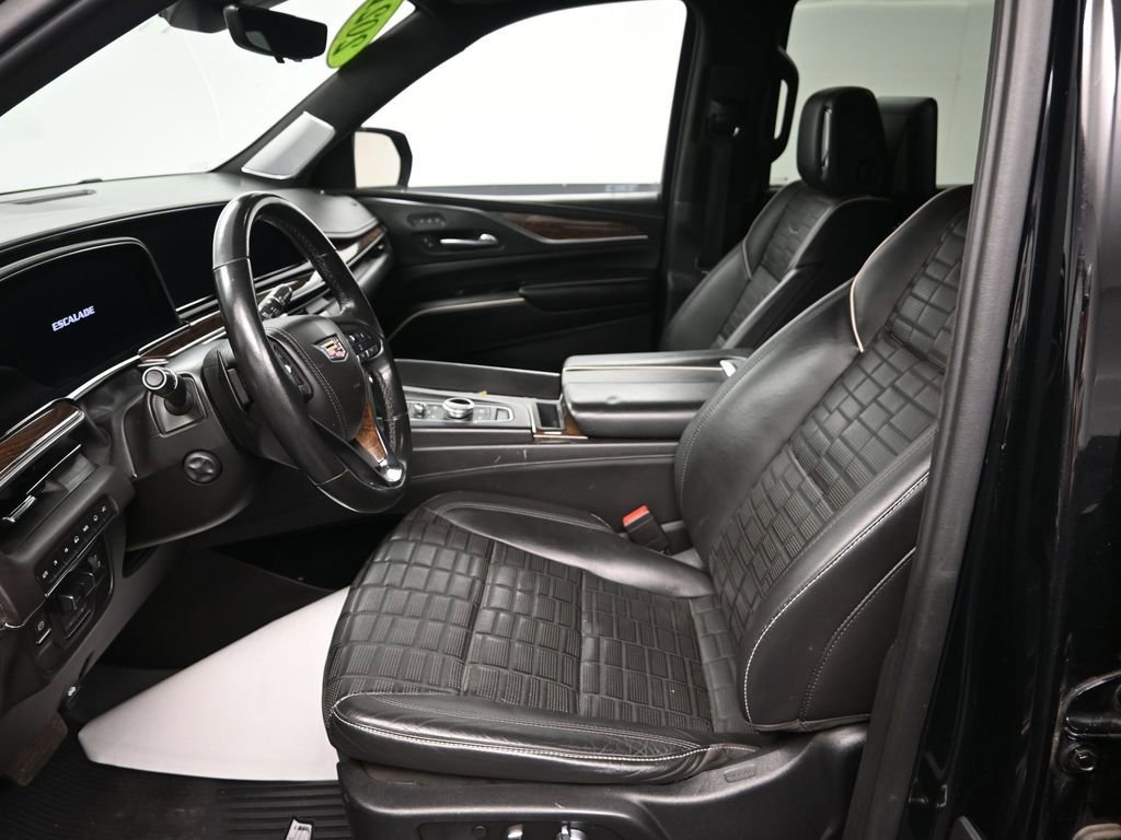 Used 2021 Cadillac Escalade Premium Luxury Platinum image 16