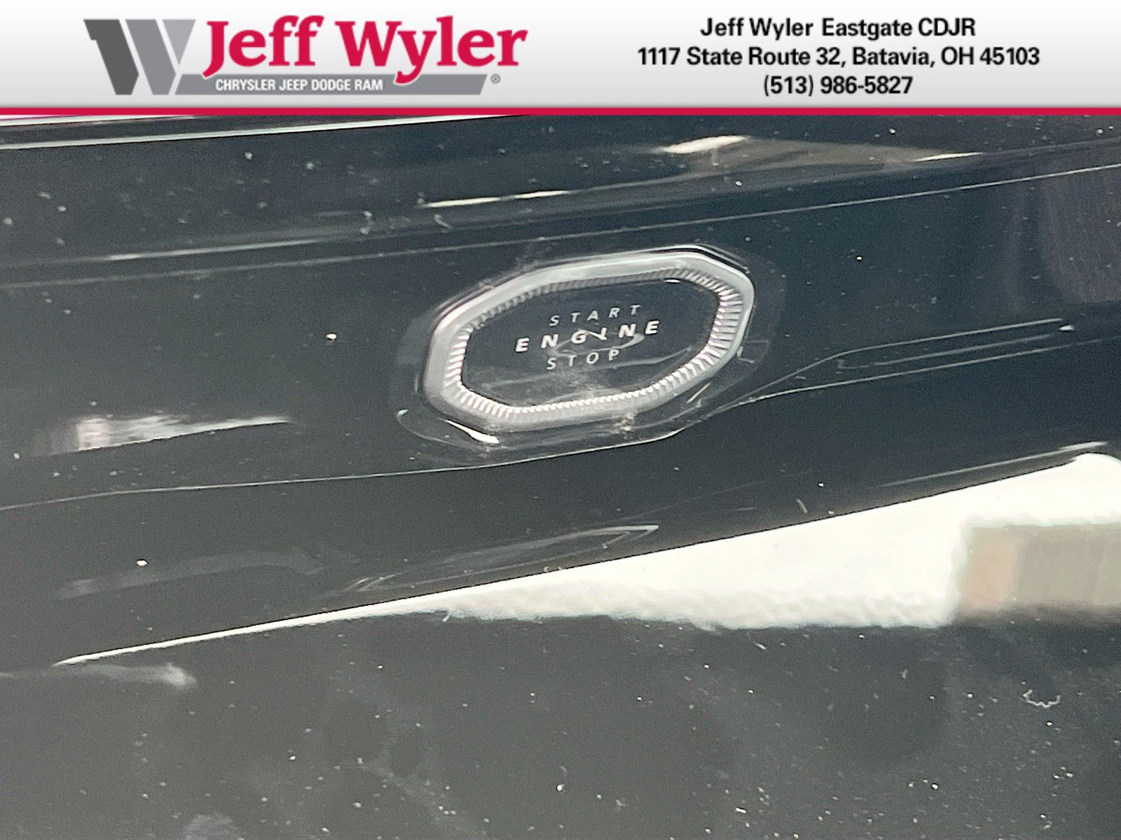 New 2026 Jeep Grand Cherokee Limited w/ Limited Altitude Package AWD/4WD image 13