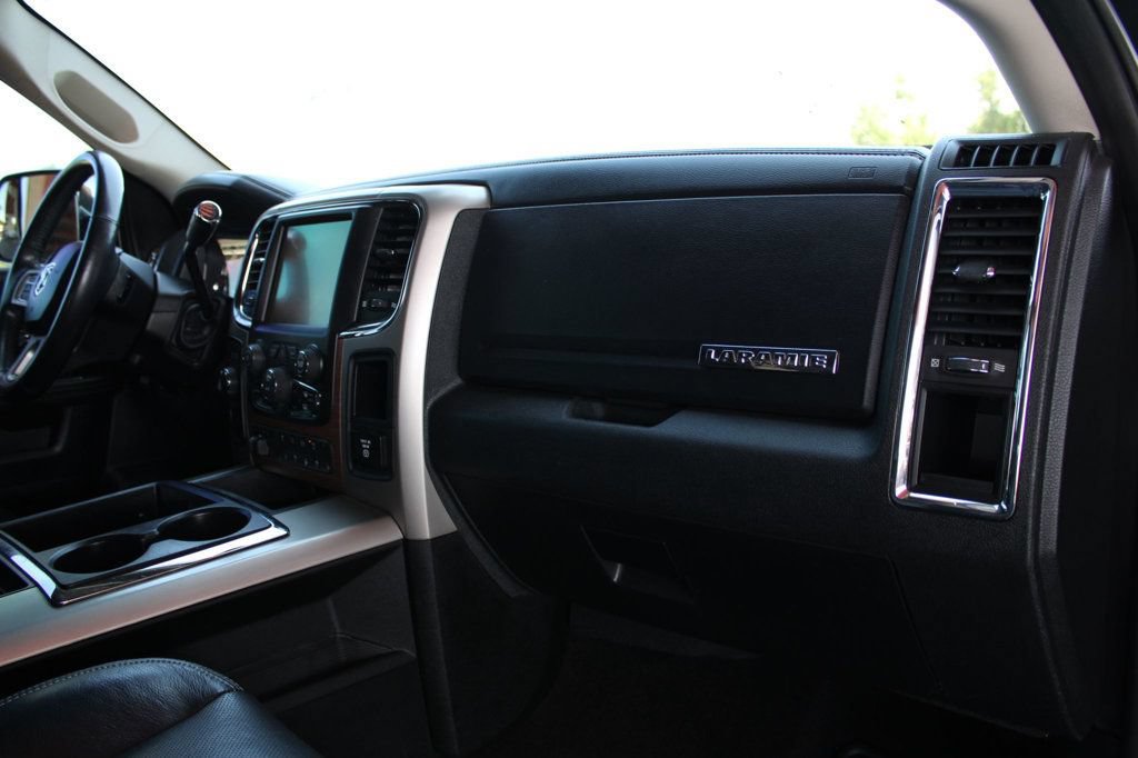 Used 2014 RAM 2500 Laramie w/ Convenience Group AWD/4WD image 16