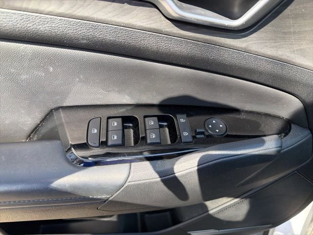 Used 2024 Kia Sportage X-Line w/ X-Line Premium Package image 10
