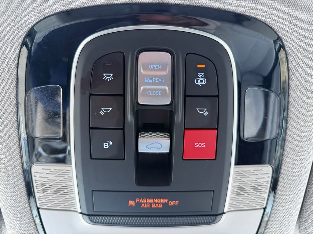 Used 2024 Hyundai Palisade Limited AWD/4WD image 19
